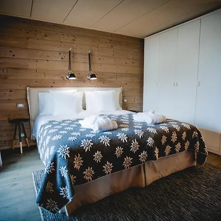 La Cresta Aparthotel