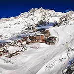 شقة فندقية La Cresta 4*