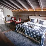 شقة فندقية La Cresta 4*
