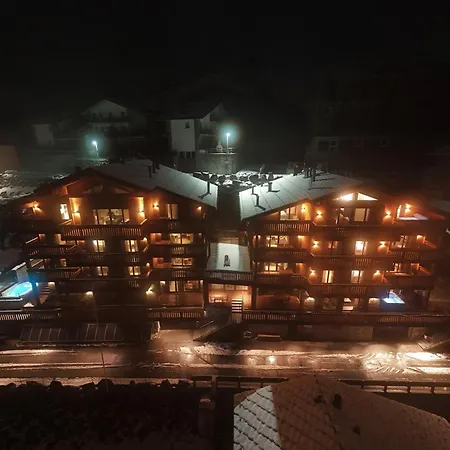شقة فندقية La Cresta