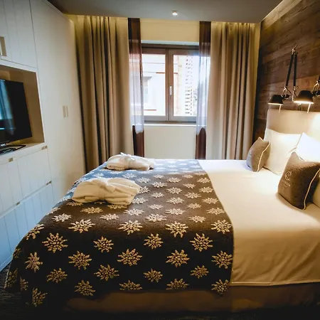 La Cresta ברויל-קרוויניה