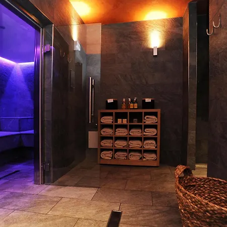 La Cresta Lägenhetshotell