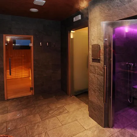 La Cresta Lägenhetshotell 4*