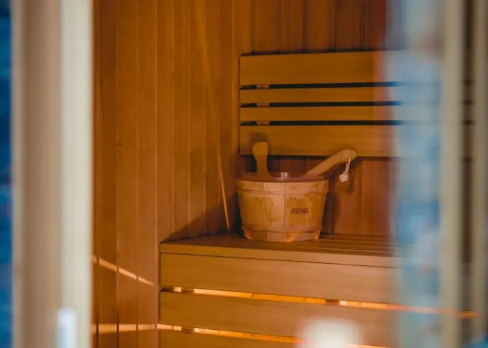 La Cresta Aparthotel 4*