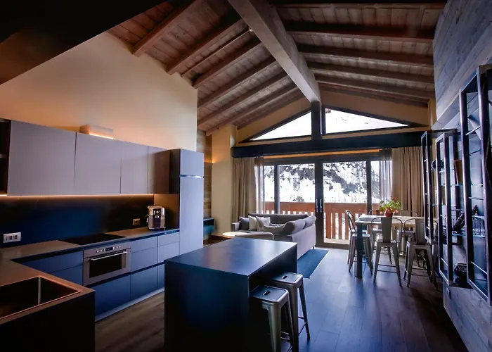 Aparthotel La Cresta 4*